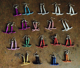 Illustration for article titled Fabulous Earrings
